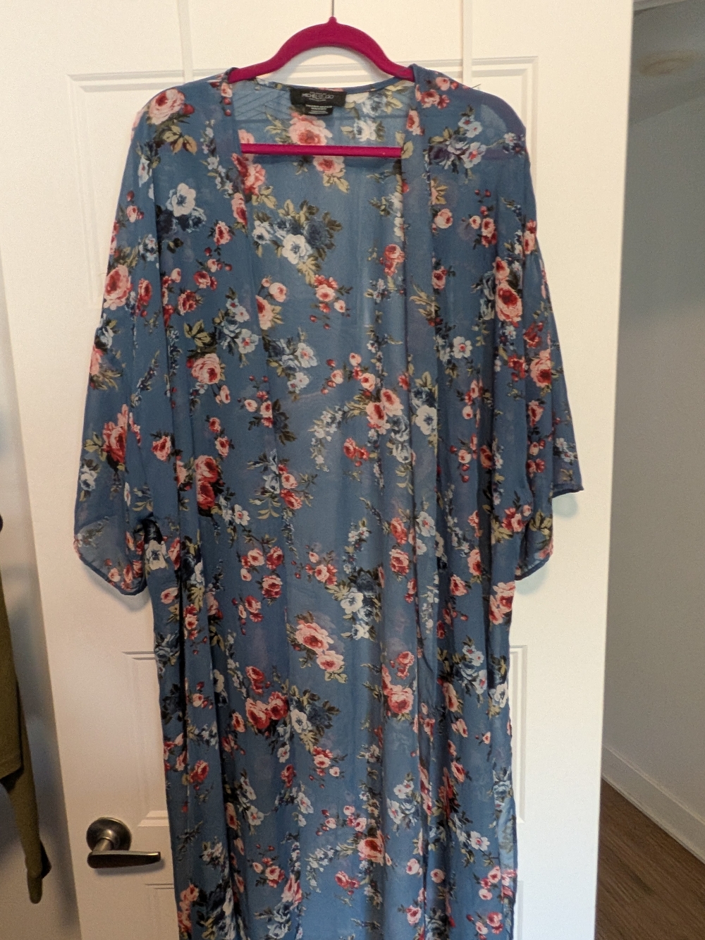Michel Studio Blue Floral Kimono Robe